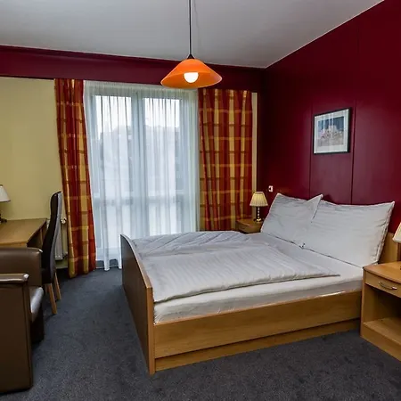 Pavilon 3*