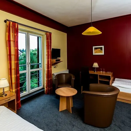 Pavilon Otel 3*