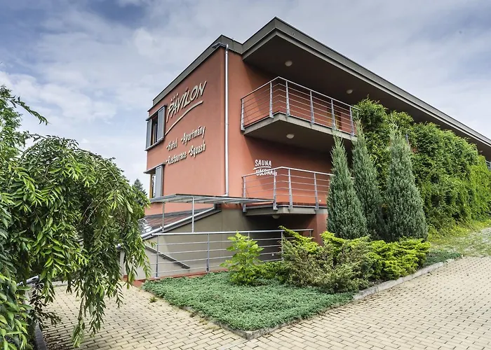 Pavilon מלון Říčany